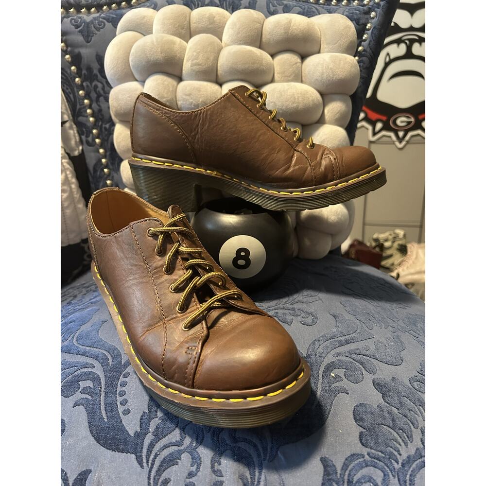 Vintage Dr Martens Brown Bronwyn size 9/EU 41